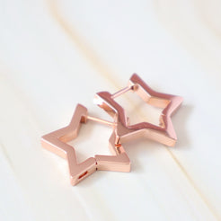 rose gold star hoop earrings 